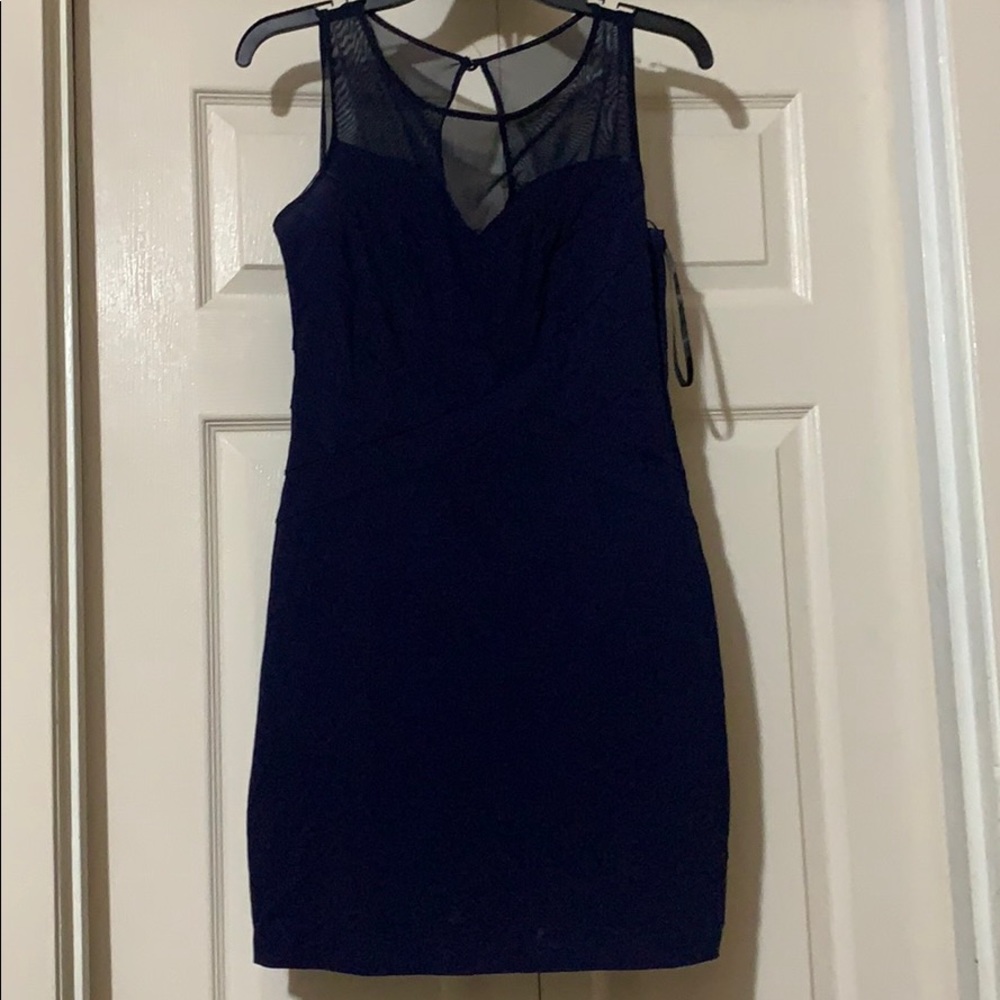 Dress 11/12 but fits like a Medium